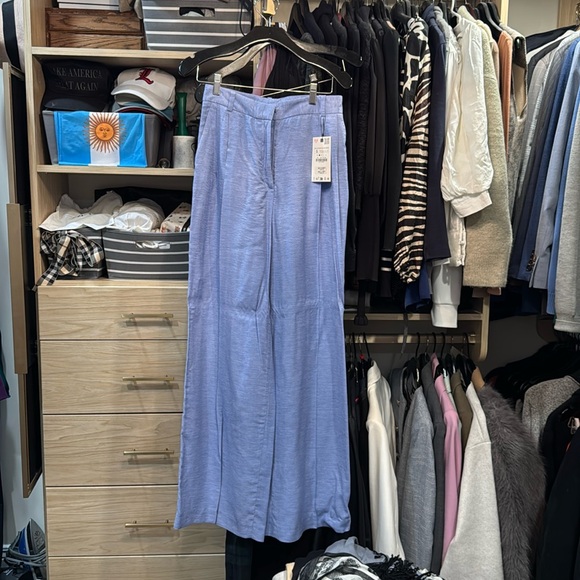 Shiny Zara pants in size small. - Picture 1 of 2